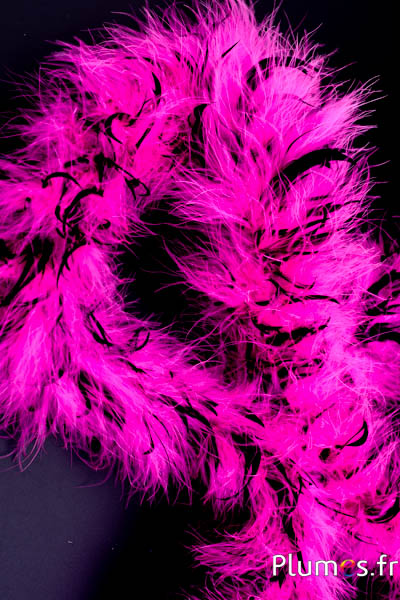 Boa en plumes de dinde - Ø 5 cm - rose fuchsia-noir